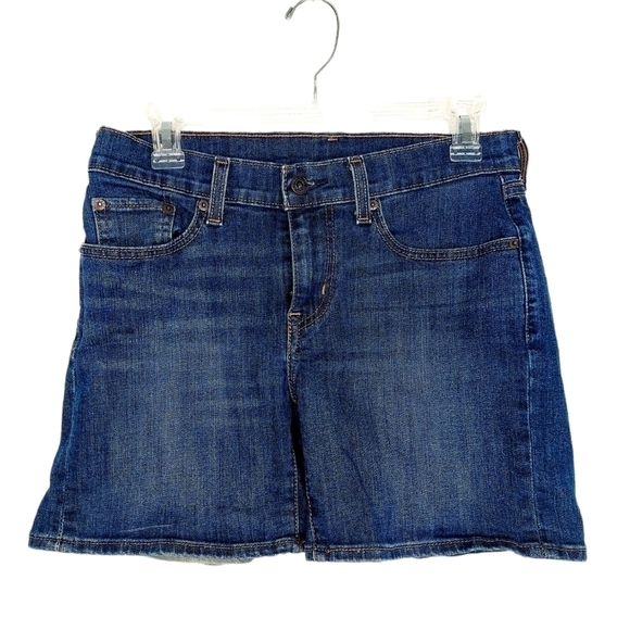 Levi's Women's Jean Shorts Size 28 Mid Thigh Stretch Denim Classic Red Tag EUC - Picture 5 of 13